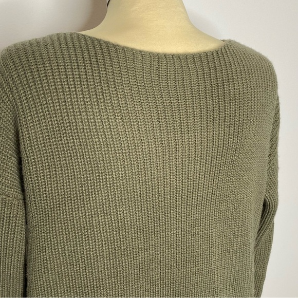 Bar III Green Grommet Sweater - Picture 7 of 9